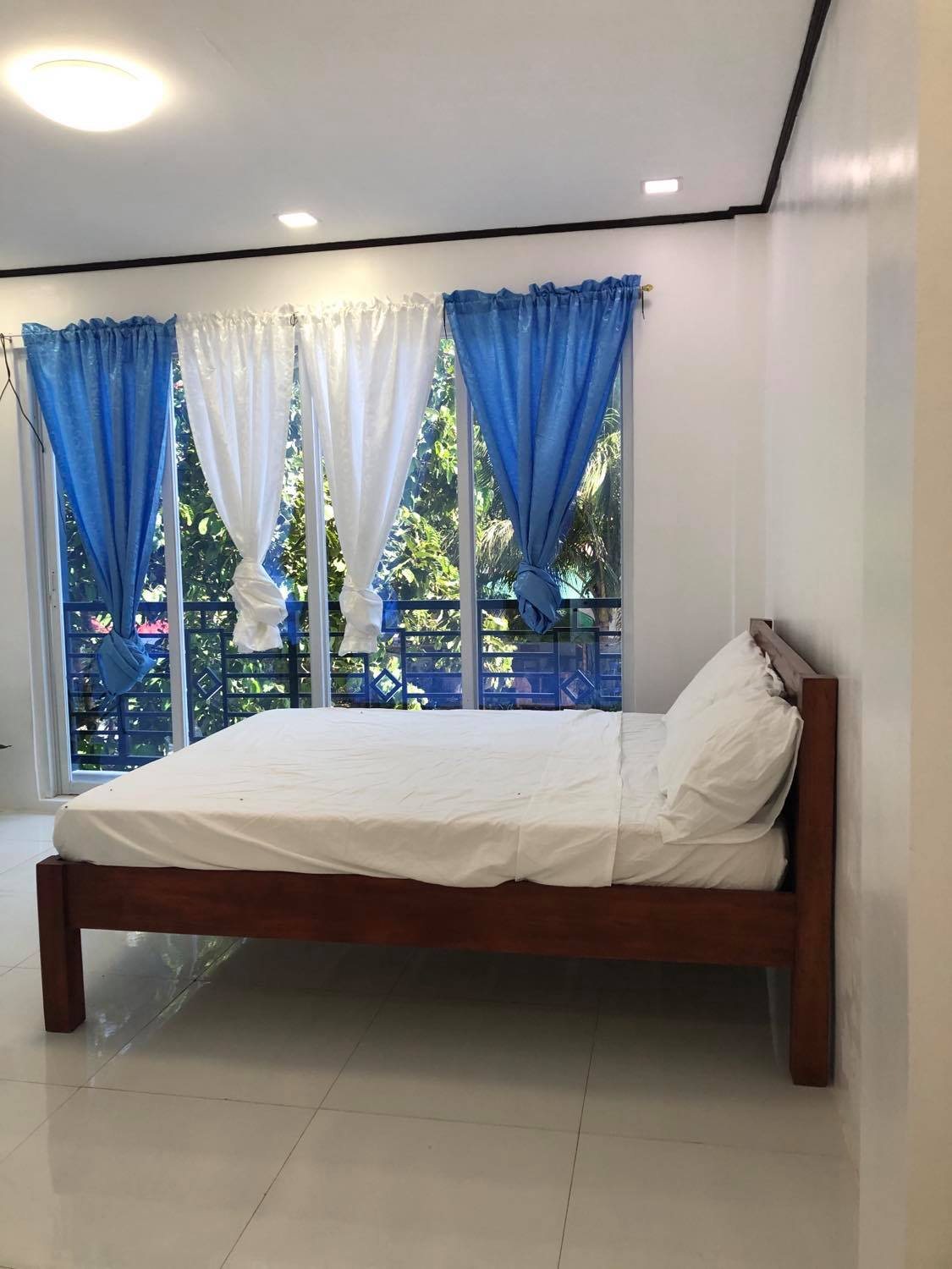 Premium Single Suite D